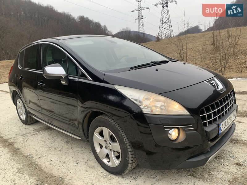 Внедорожник / Кроссовер Peugeot 3008 2010 в Сваляве