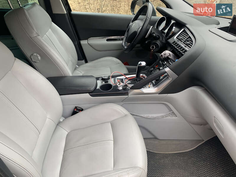 Внедорожник / Кроссовер Peugeot 3008 2010 в Сваляве