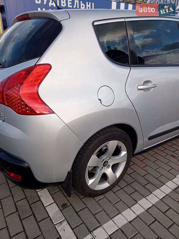Позашляховик / Кросовер Peugeot 3008 2009 в Шептицькому