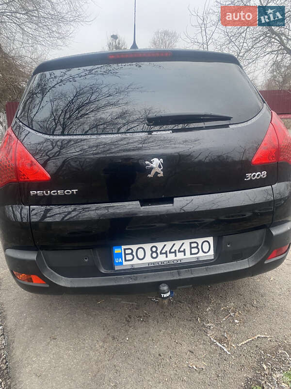 Внедорожник / Кроссовер Peugeot 3008 2009 в Калиновке