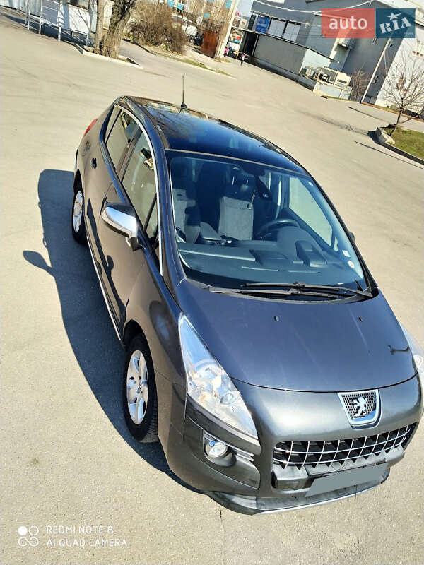 Позашляховик / Кросовер Peugeot 3008 2009 в Києві