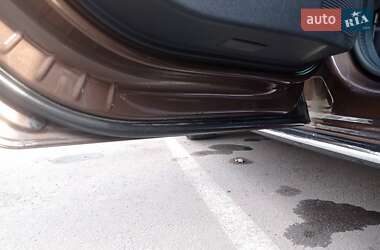 Позашляховик / Кросовер Peugeot 3008 2014 в 