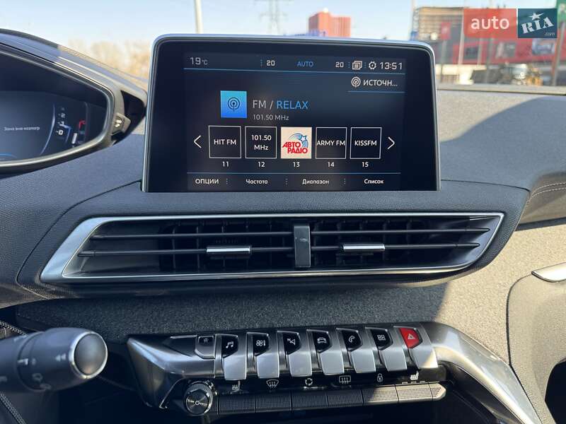 Позашляховик / Кросовер Peugeot 3008 2017 в Києві фото 35 Позашляховик / Кросовер Peugeot 3008 2017 в Києві