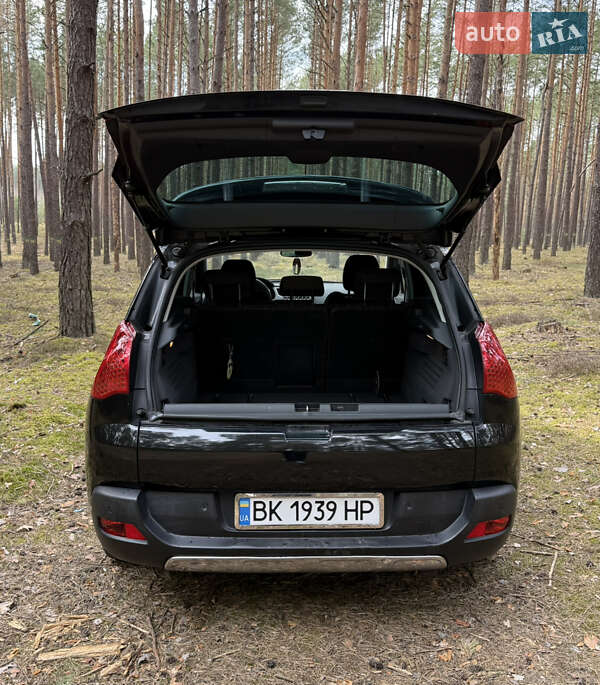 Позашляховик / Кросовер Peugeot 3008 2013 в Луцьку