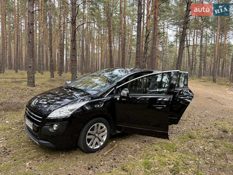 Позашляховик / Кросовер Peugeot 3008 2013 в Луцьку