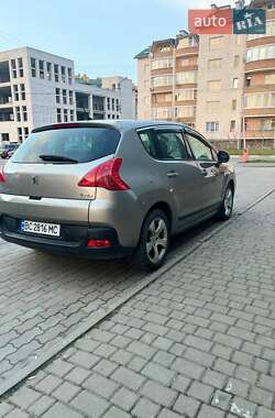 Внедорожник / Кроссовер Peugeot 3008 2009 в 