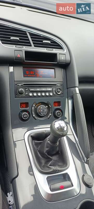 Внедорожник / Кроссовер Peugeot 3008 2011 в Ковеле