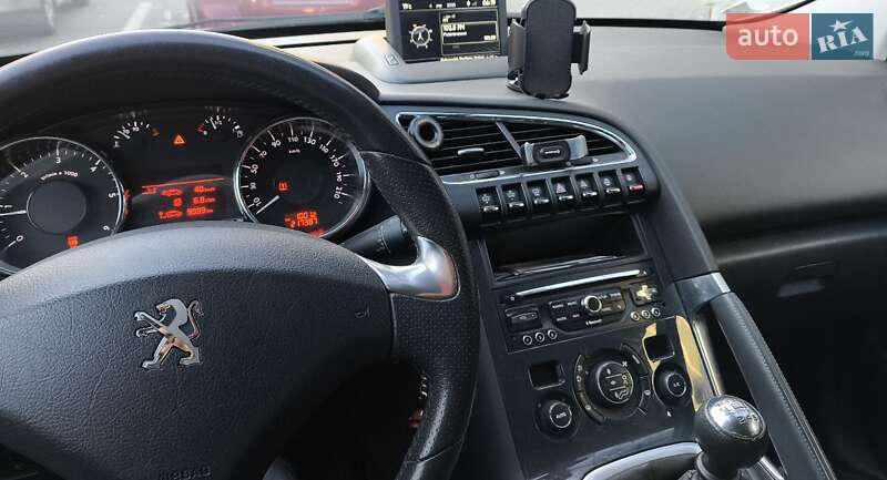Внедорожник / Кроссовер Peugeot 3008 2013 в Киеве