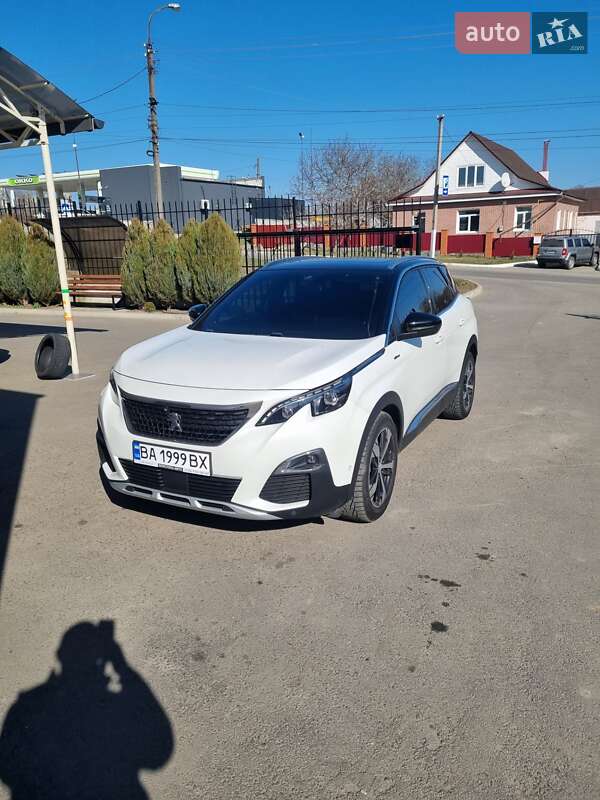 Позашляховик / Кросовер Peugeot 3008 2019 в 