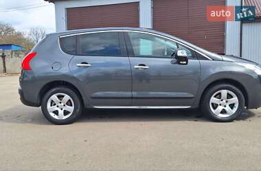 Позашляховик / Кросовер Peugeot 3008 2012 в 