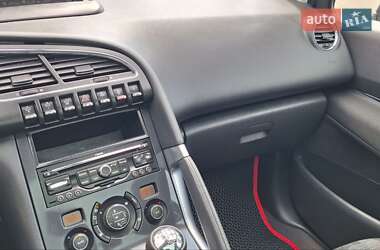 Позашляховик / Кросовер Peugeot 3008 2012 в 
