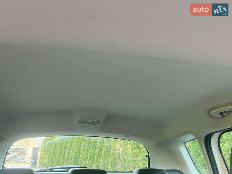 Внедорожник / Кроссовер Peugeot 3008 2014 в Стрые