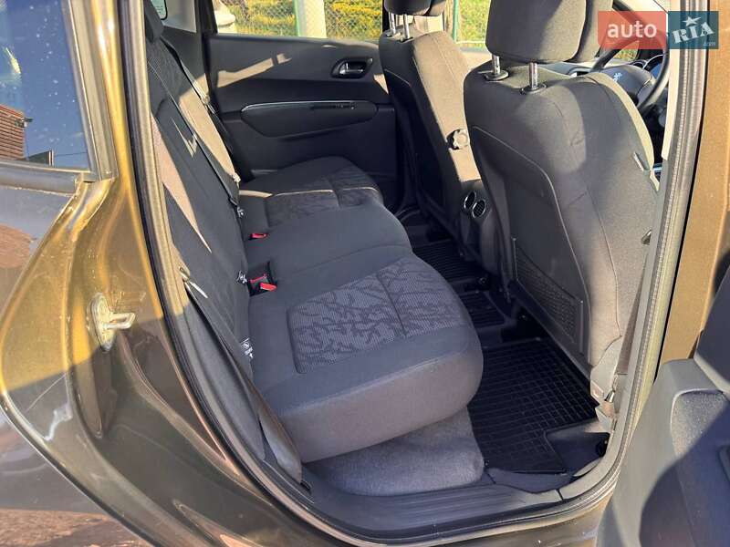 Позашляховик / Кросовер Peugeot 3008 2012 в Хмельницькому