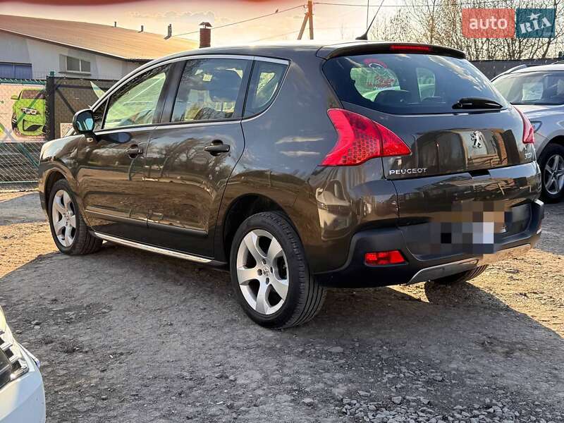 Позашляховик / Кросовер Peugeot 3008 2012 в Хмельницькому