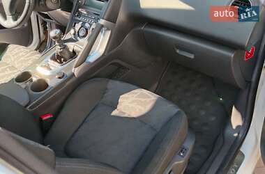 Позашляховик / Кросовер Peugeot 3008 2010 в 