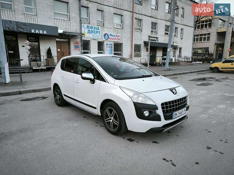 Peugeot 3008 2011