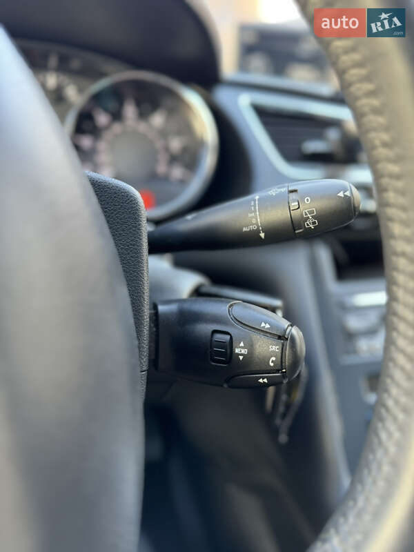 Позашляховик / Кросовер Peugeot 3008 2014 в Львові