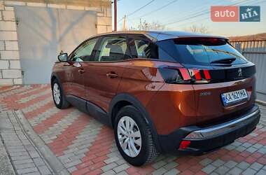 Внедорожник / Кроссовер Peugeot 3008 2018 в 