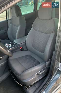 Внедорожник / Кроссовер Peugeot 3008 2015 в 