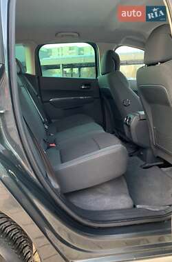 Внедорожник / Кроссовер Peugeot 3008 2015 в 