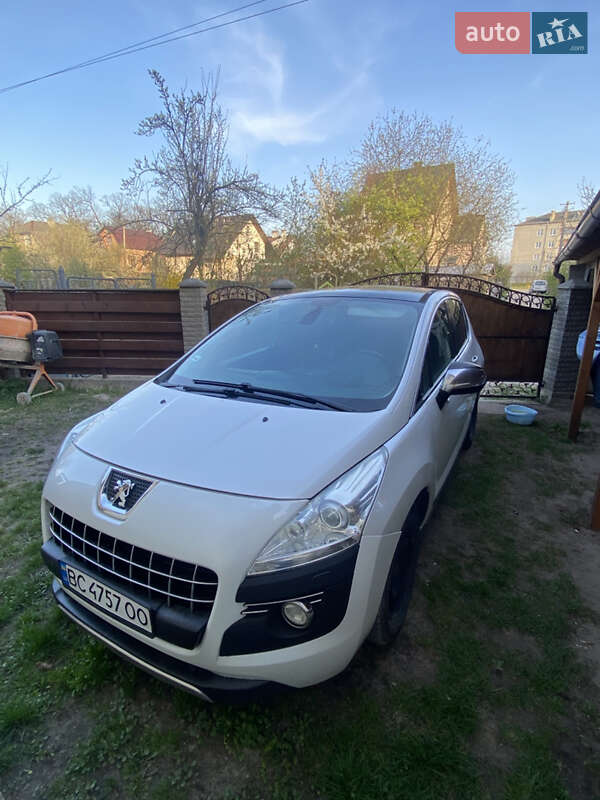 Внедорожник / Кроссовер Peugeot 3008 2011 в 