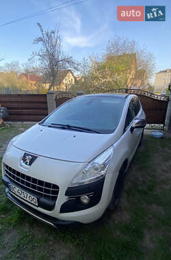 Внедорожник / Кроссовер Peugeot 3008 2011 в 