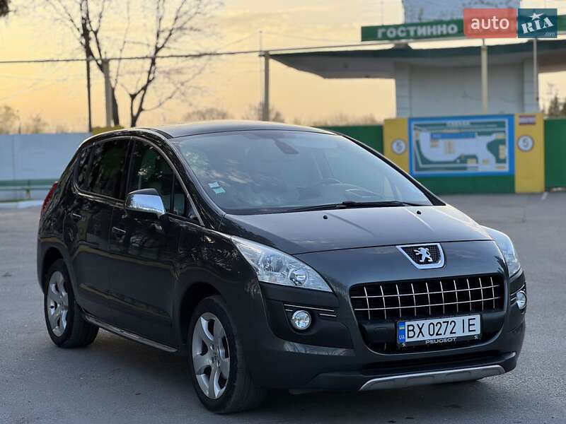 Внедорожник / Кроссовер Peugeot 3008 2010 в Староконстантинове