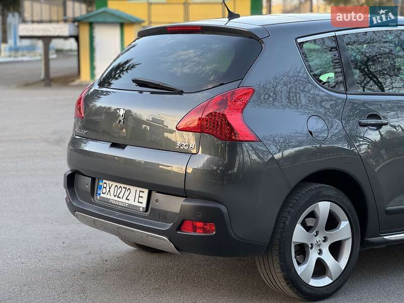 Внедорожник / Кроссовер Peugeot 3008 2010 в Староконстантинове