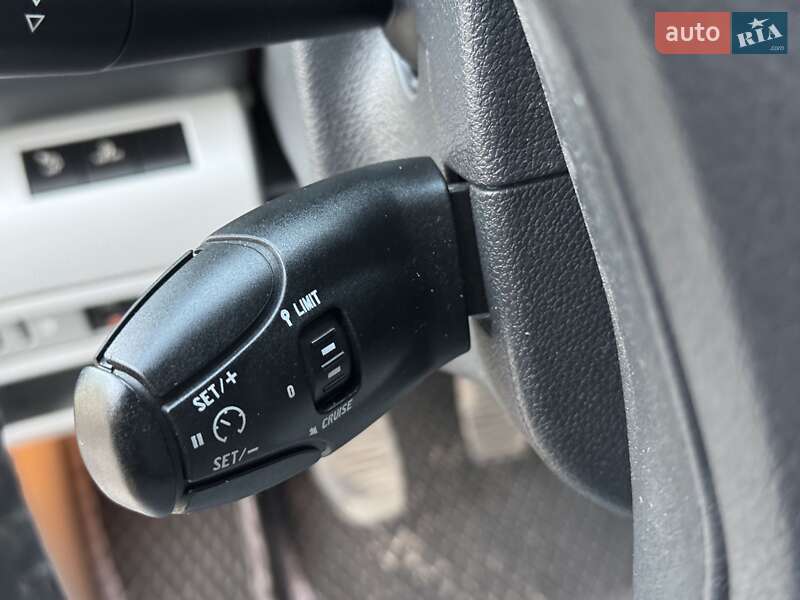 Внедорожник / Кроссовер Peugeot 3008 2010 в Староконстантинове