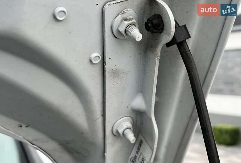 Внедорожник / Кроссовер Peugeot 3008 2015 в Ровно