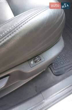 Внедорожник / Кроссовер Peugeot 3008 2010 в 