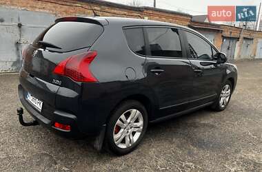 Позашляховик / Кросовер Peugeot 3008 2009 в 