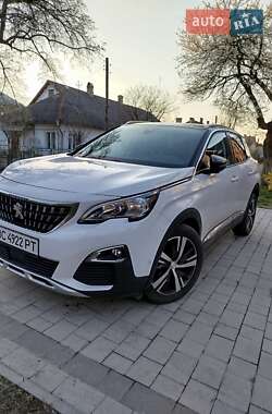 Внедорожник / Кроссовер Peugeot 3008 2017 в 