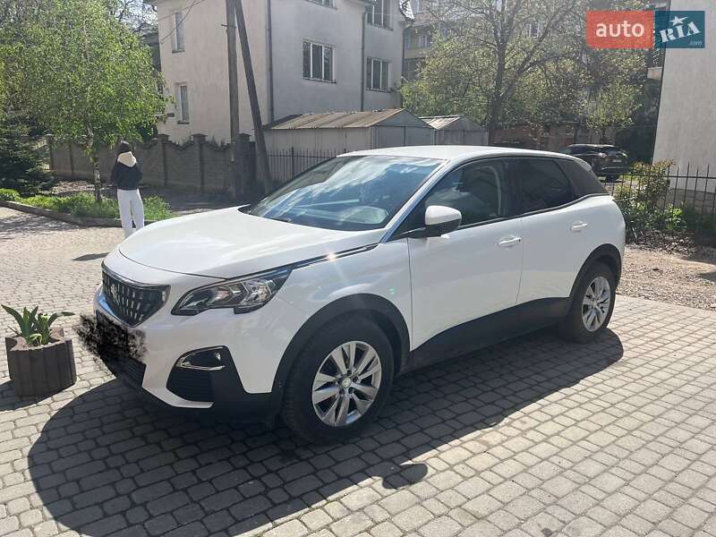 Внедорожник / Кроссовер Peugeot 3008 2019 в 