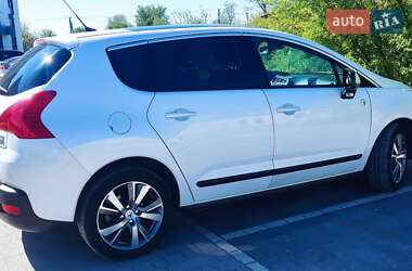 Внедорожник / Кроссовер Peugeot 3008 2013 в 