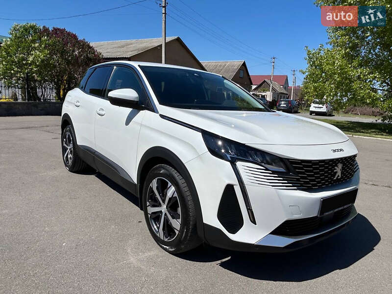 Внедорожник / Кроссовер Peugeot 3008 2021 в 