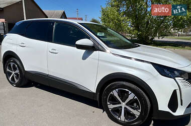 Внедорожник / Кроссовер Peugeot 3008 2021 в 