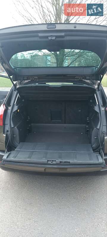 Позашляховик / Кросовер Peugeot 3008 2010 в Рівному