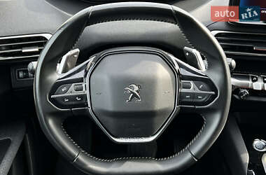 Позашляховик / Кросовер Peugeot 3008 2021 в 