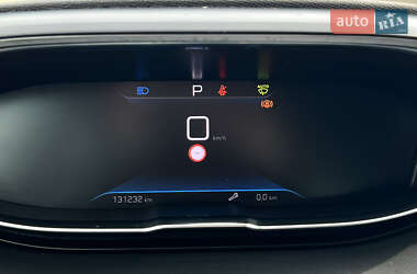 Позашляховик / Кросовер Peugeot 3008 2021 в 