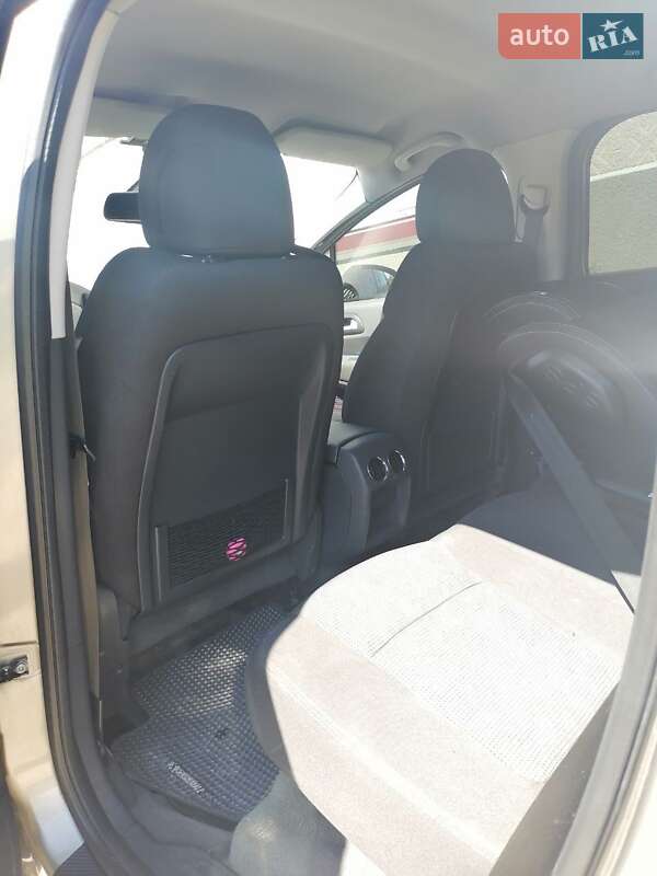 Позашляховик / Кросовер Peugeot 3008 2011 в Тернополі