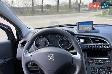 Позашляховик / Кросовер Peugeot 3008 2014 в 