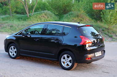 Внедорожник / Кроссовер Peugeot 3008 2013 в 