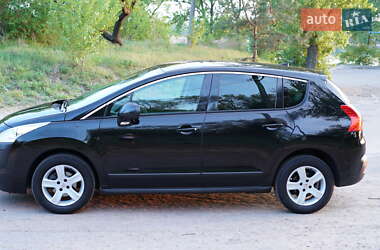 Внедорожник / Кроссовер Peugeot 3008 2013 в 