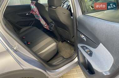 Внедорожник / Кроссовер Peugeot 3008 2020 в 