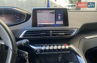 Внедорожник / Кроссовер Peugeot 3008 2020 в 