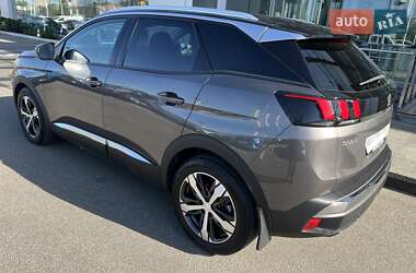 Внедорожник / Кроссовер Peugeot 3008 2022 в 