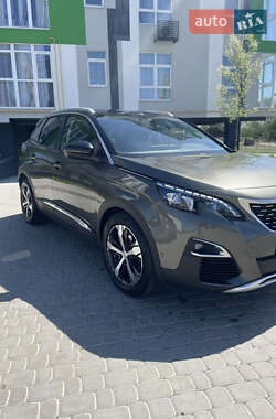 Позашляховик / Кросовер Peugeot 3008 2020 в 