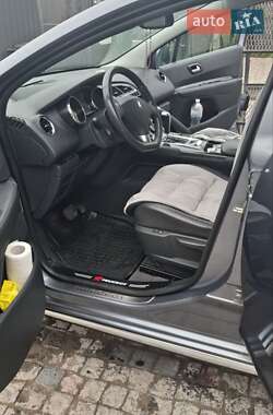 Позашляховик / Кросовер Peugeot 3008 2011 в 