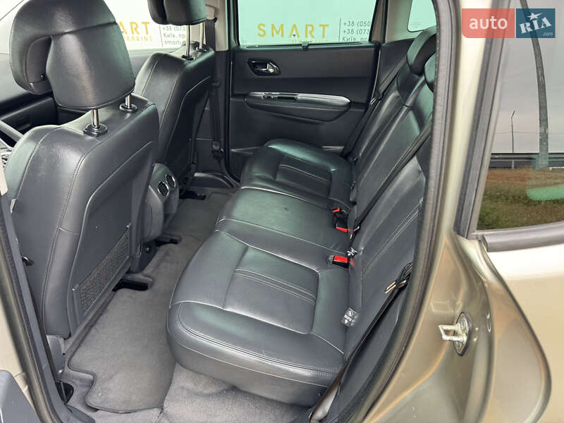Внедорожник / Кроссовер Peugeot 3008 2012 в Киеве